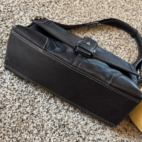 Coach bags - Picture 3 of 7